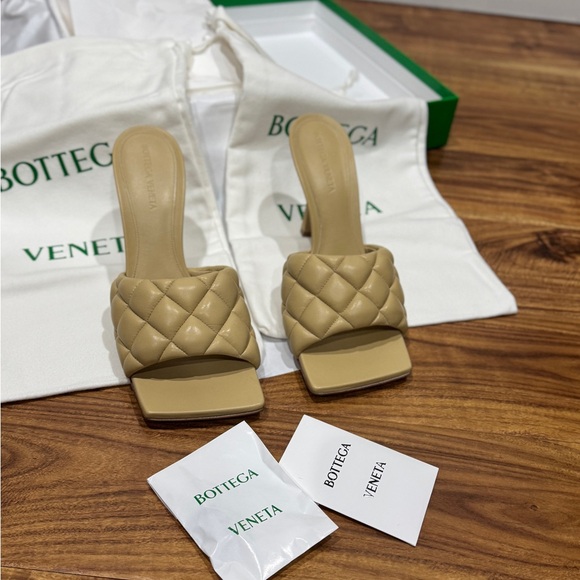 Bottega Veneta Tan Quilted Mules - Picture 2 of 5